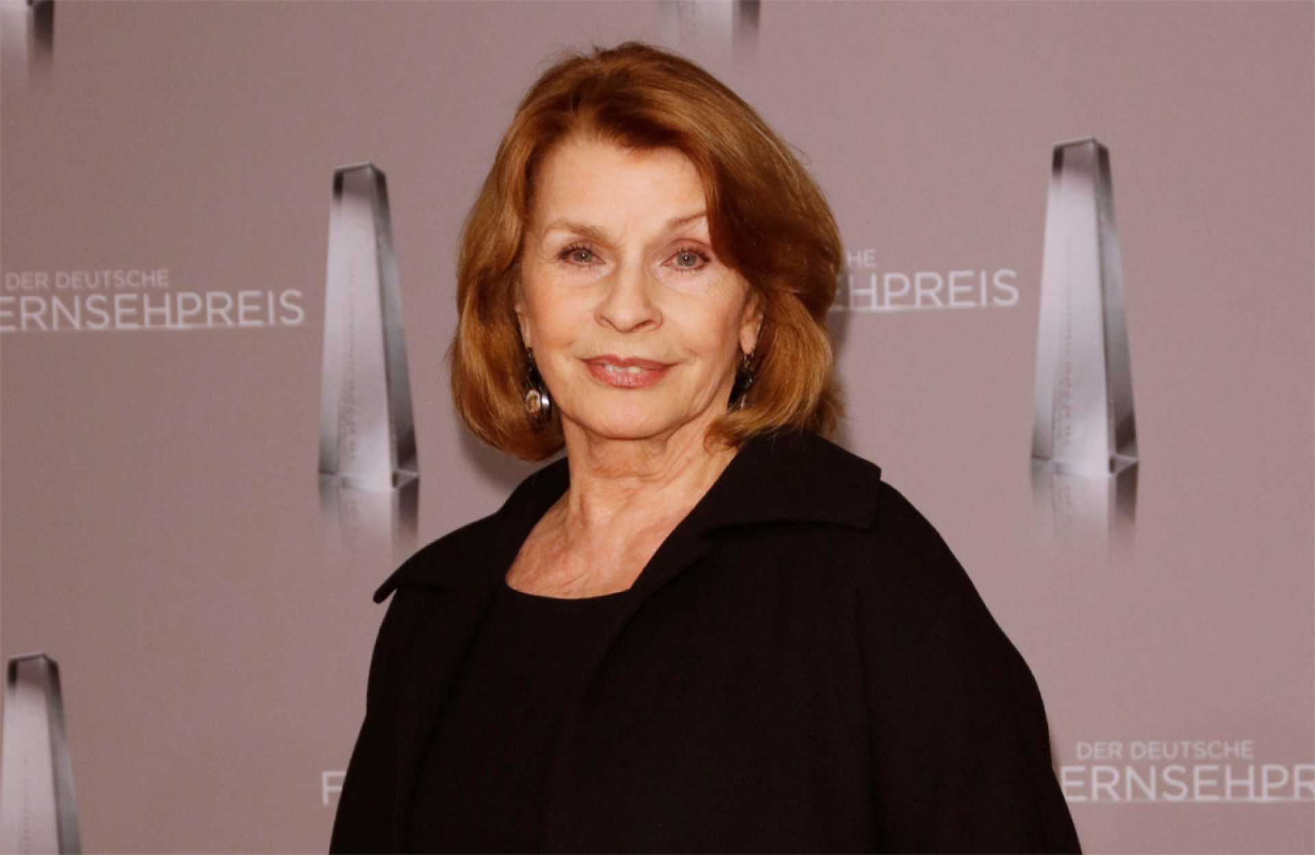 Fühlt sich Senta Berger manchmal alleine?