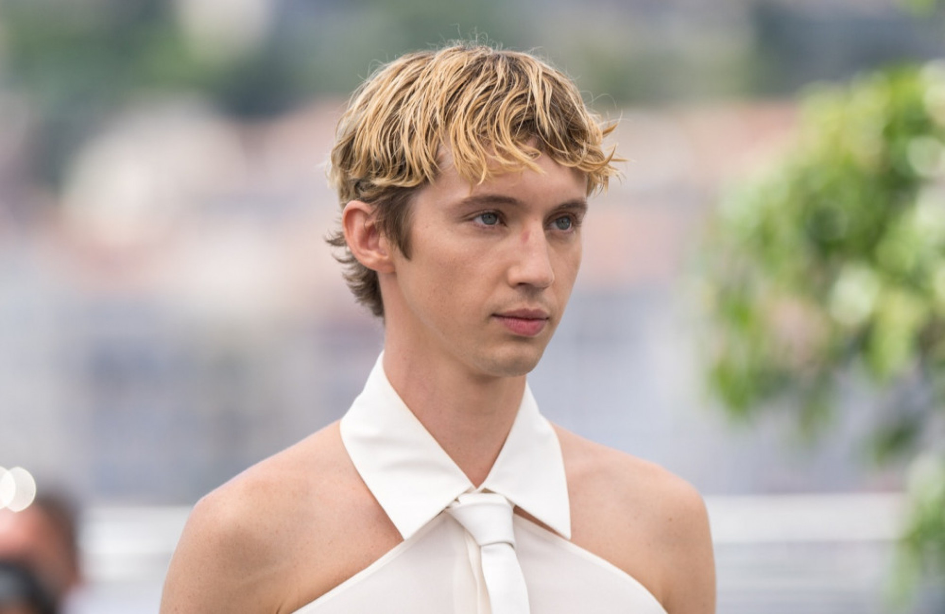 Troye Sivan says Charli xcx and Lily-Rose Depp inspired his new song She’s the Best