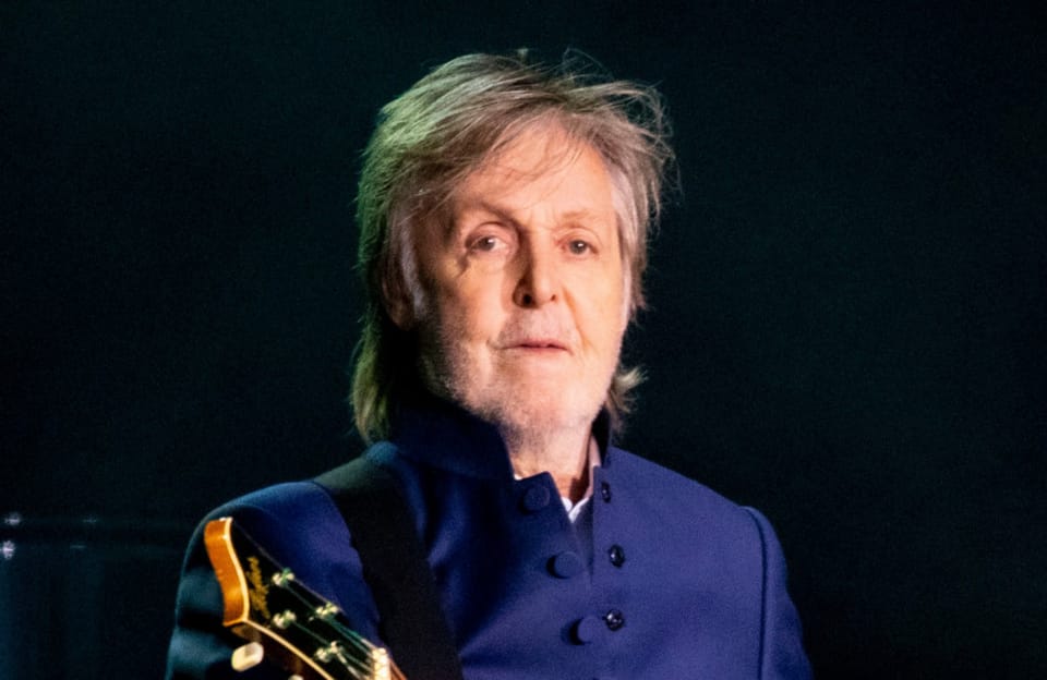 Sir Paul McCartney urged Taylor Swift to sing with him at her wedding