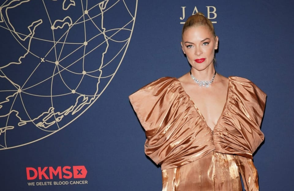 Jaime King has finalised her divorce