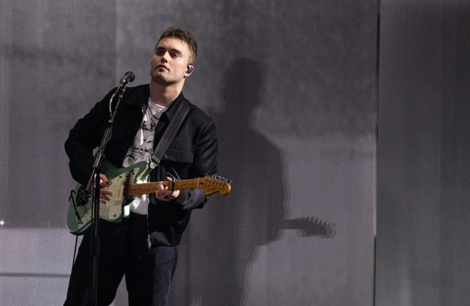 'It's b******* and it won't be happening on this tour': Fans praise Sam Fender for stopping 'inflated' tour ticket prices
