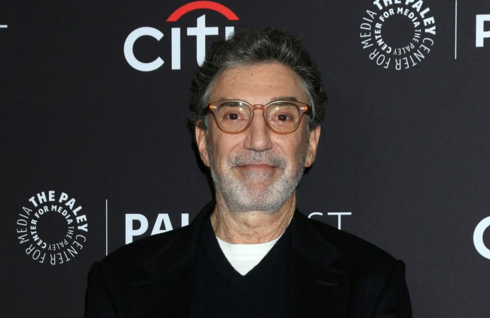 Chuck Lorre reveals that the original pilot for The Big Bang Theory failed