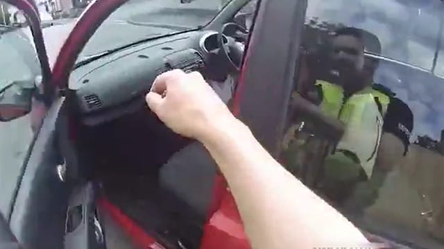 Driver Comes to Police Aid During Chase: "Get in!"