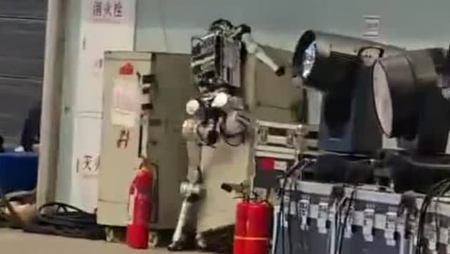 "Superman"-Roboter bricht Rekorde - kann aber nicht bremsen