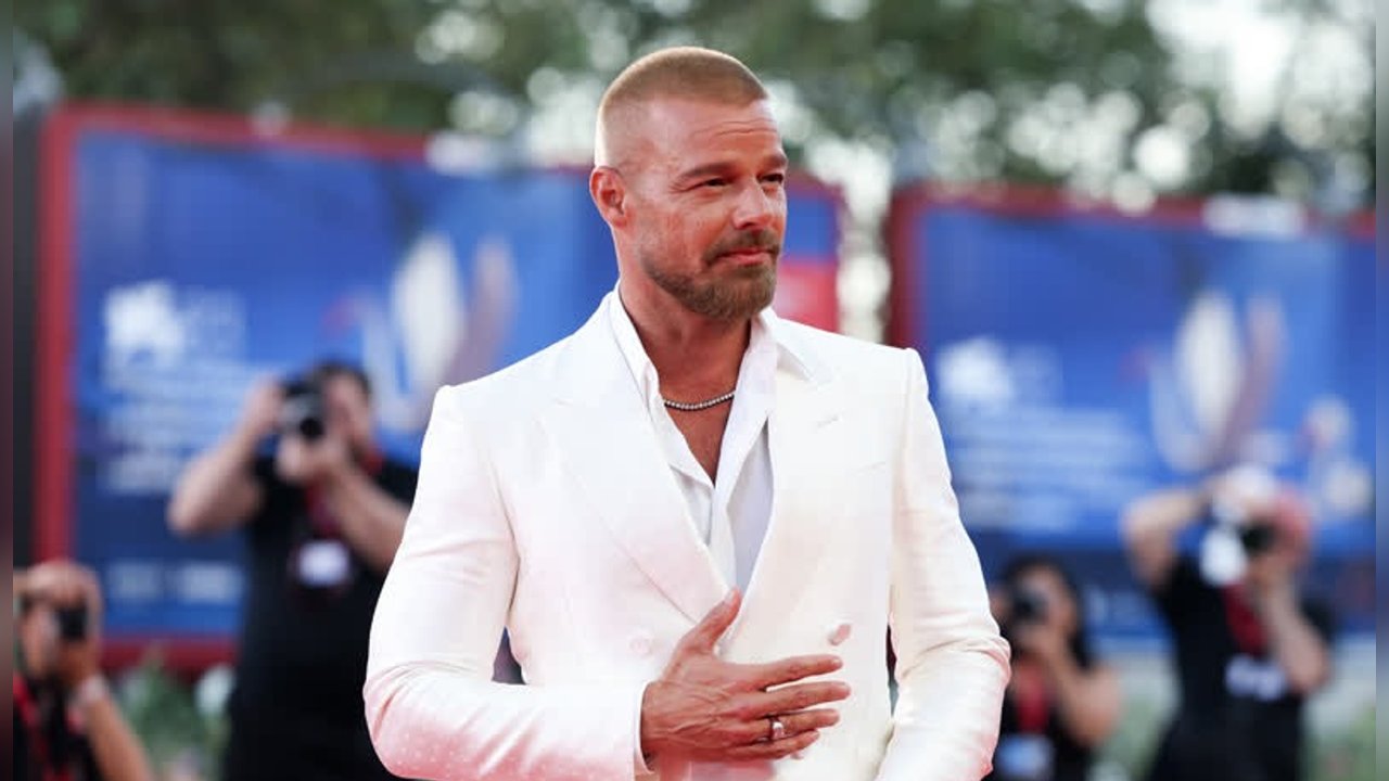 Ricky Martin überrascht in Venedig mit neuem Look