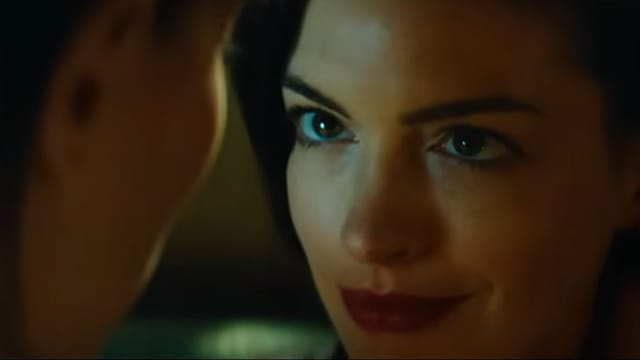 Trailer zu "Verity": Anne Hathaway sucht Dakota Johnson heim
