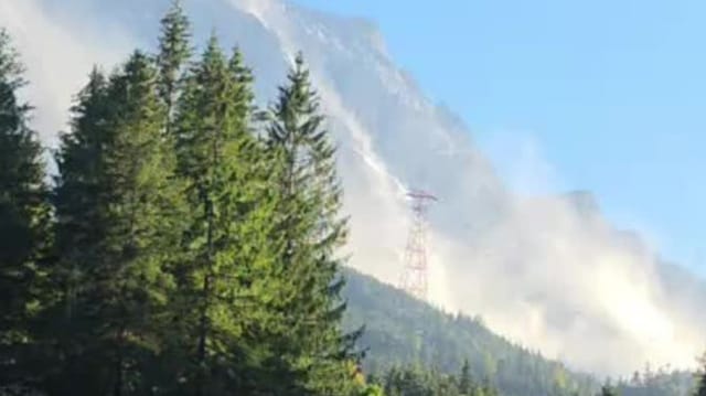 Zugspitze: Felssturz sorgt für riesige Staubwolke